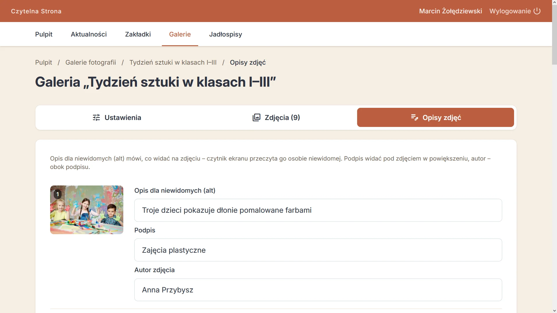 Opisy zdjęć w galerii: opis dla niewidomych, podpis i autor — widok dla nauczycieli