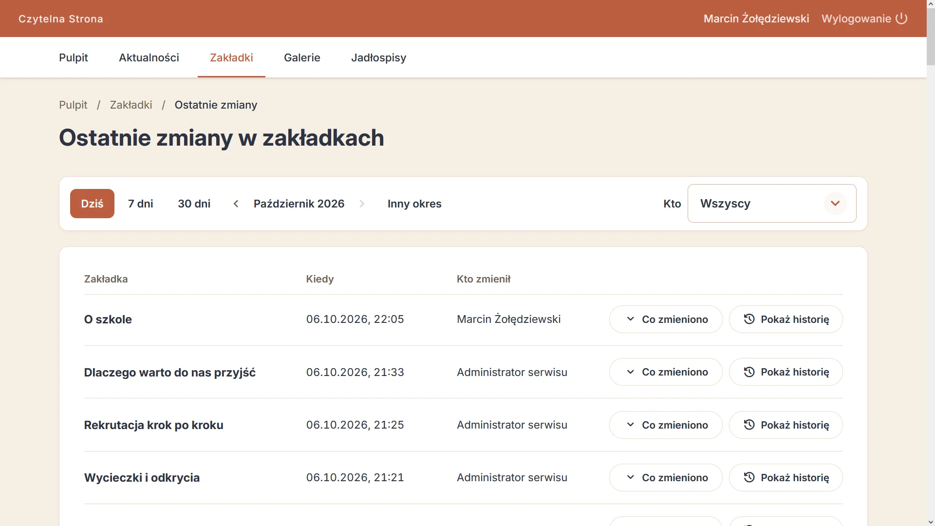 Ostatnie zmiany w zakładkach: kto i kiedy zmienił, co zmieniono i historia — widok dla nauczycieli